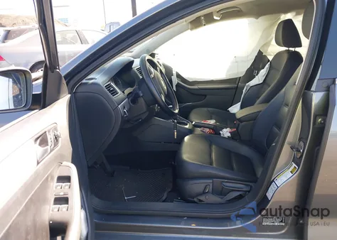 2014 Volkswagen Jetta 1.8T Se from USA, damaged, VIN 3VWD17AJ6EM261391